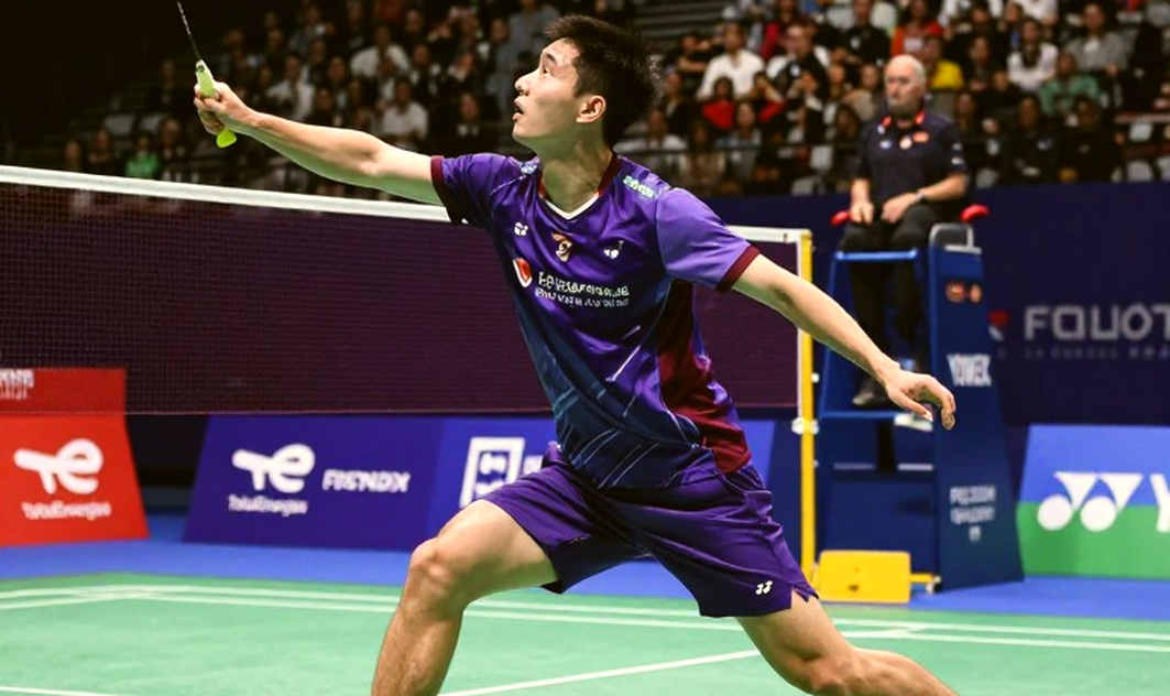 Alwi Farhan Spars With Kento Momota Before Asian Games 2026: One Session and Three Data Voids