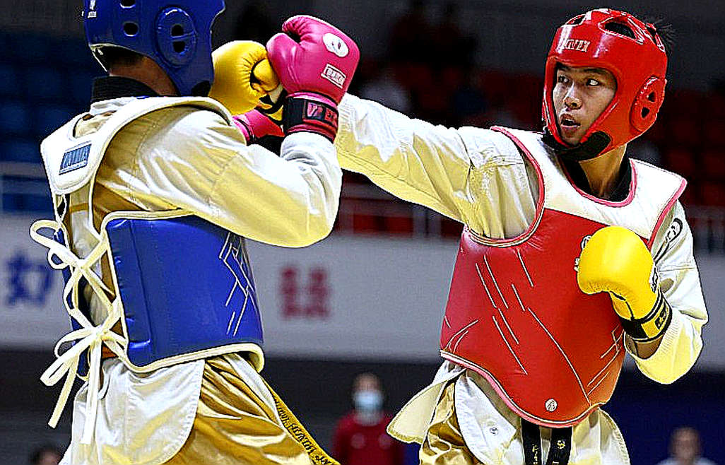 Khi võ thuật bị đo bằng thước đo của MMA