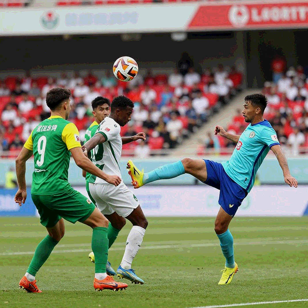 Từ cú đá nguội của Tấn Sinh đến cuộc họp khẩn: V-League siết kỷ cương từ ghế trọng tài