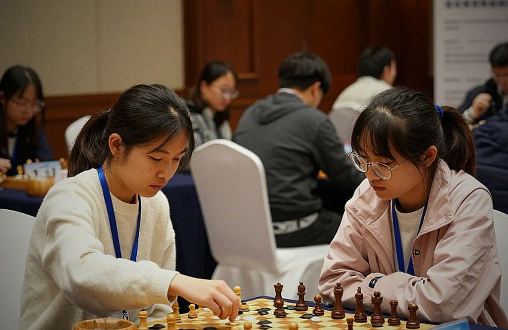 Prague 2026 và 27 ván miniature: Khi ChessBase đóng hộp ký ức làng cờ thành giáo trình